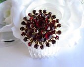 Red Hair Comb, Red Bridal Hair Accessories, Bridal Hair Comb Gold,Bridal Hair Vintage, Ruby Red Bridal Head Piece, Wedding Hair Comb Red