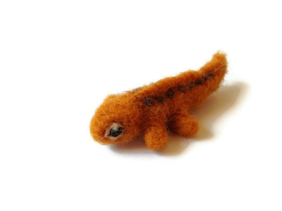 Miniature Newt Sculpture, Needle Felted Folk Lizard Totem
