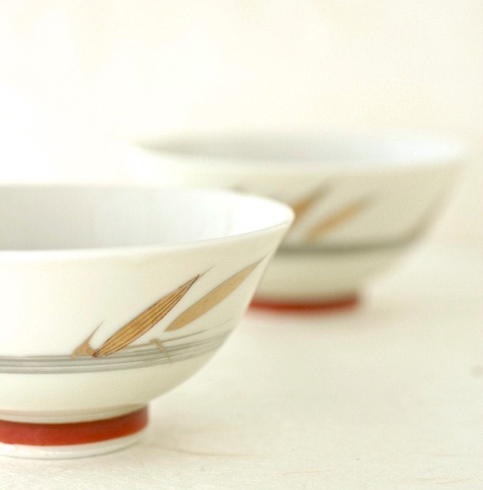 Vintage Japanese Rice Bowls Bamboo Leaf Gold Silver Cinnabar Chawan Bowl Set of TWO - TheOtherLifeVintage