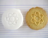 ATOM COOKIE STAMP recipe and instructions - make your own geeky cookies