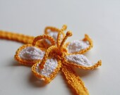 Crochet PATTERN PDF. Crochet headband with white flower.