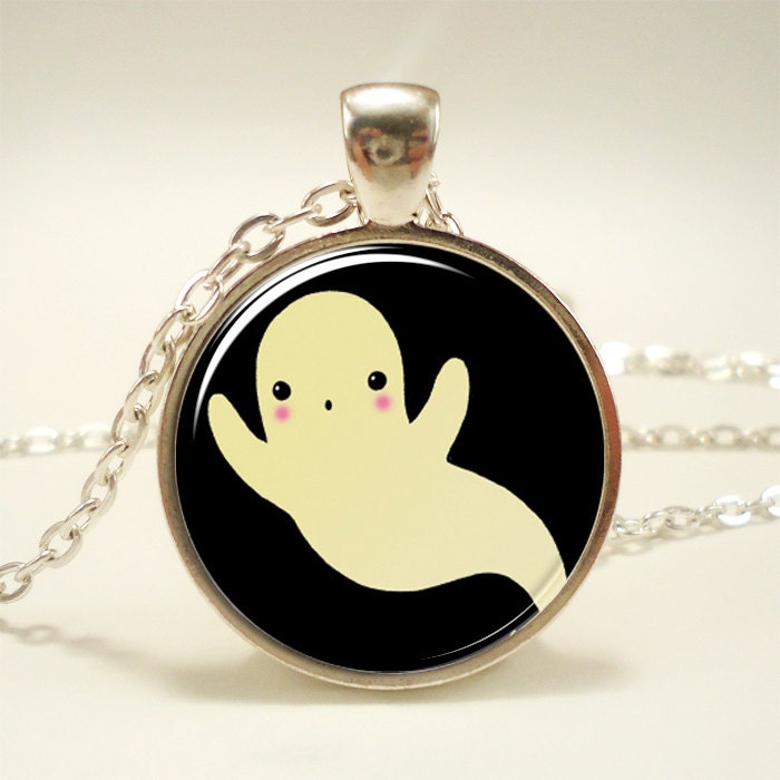 Ghost Necklace, Kawaii Halloween Jewelry, Cute Spooky Pendant (0956S1IN)