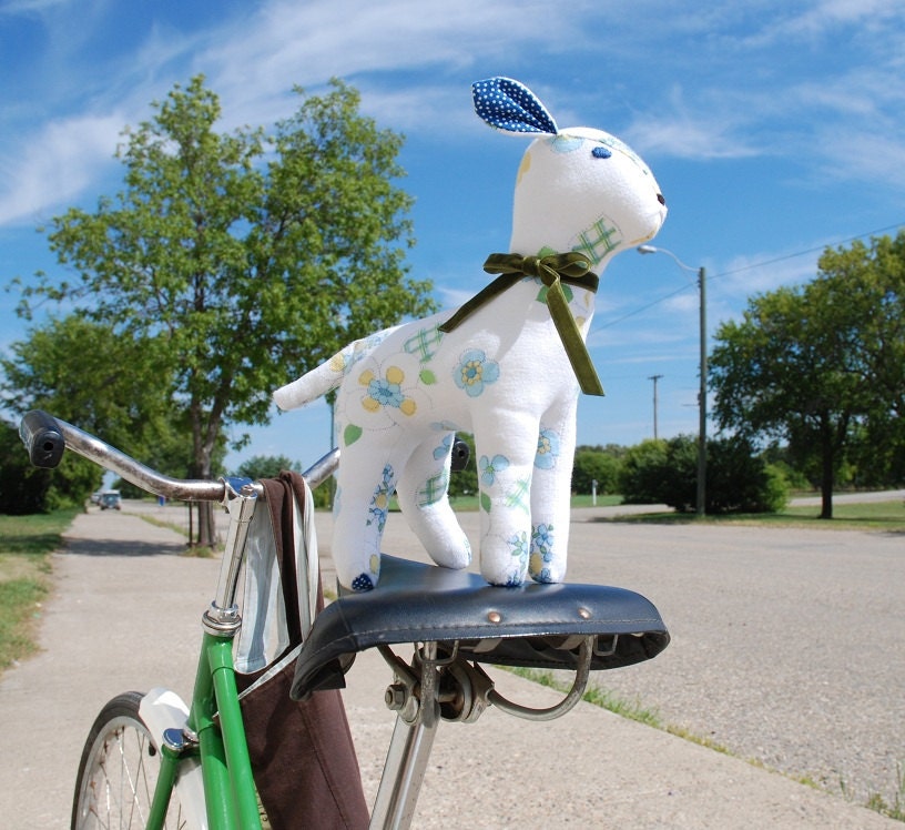 Little Lamb - Flannel stuffed toy - Childs stuffed toy - Stuffed Lamb