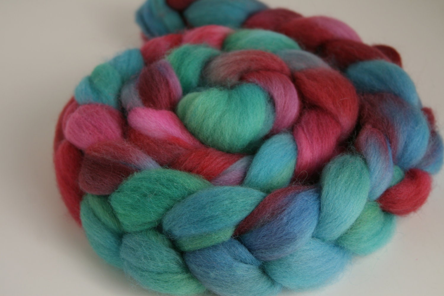 Handpainted Shetland Fiber for Spinning or Felting "Calaveritas" 4.2 ounces