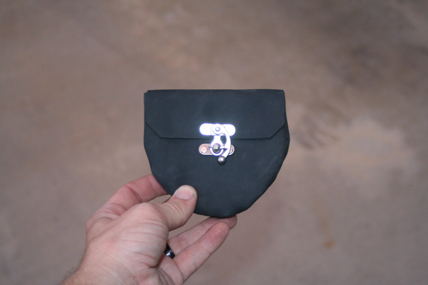 Small leather belt pouch / Coin purse style