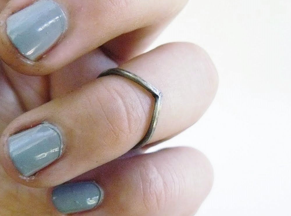 Upper Finger Ring