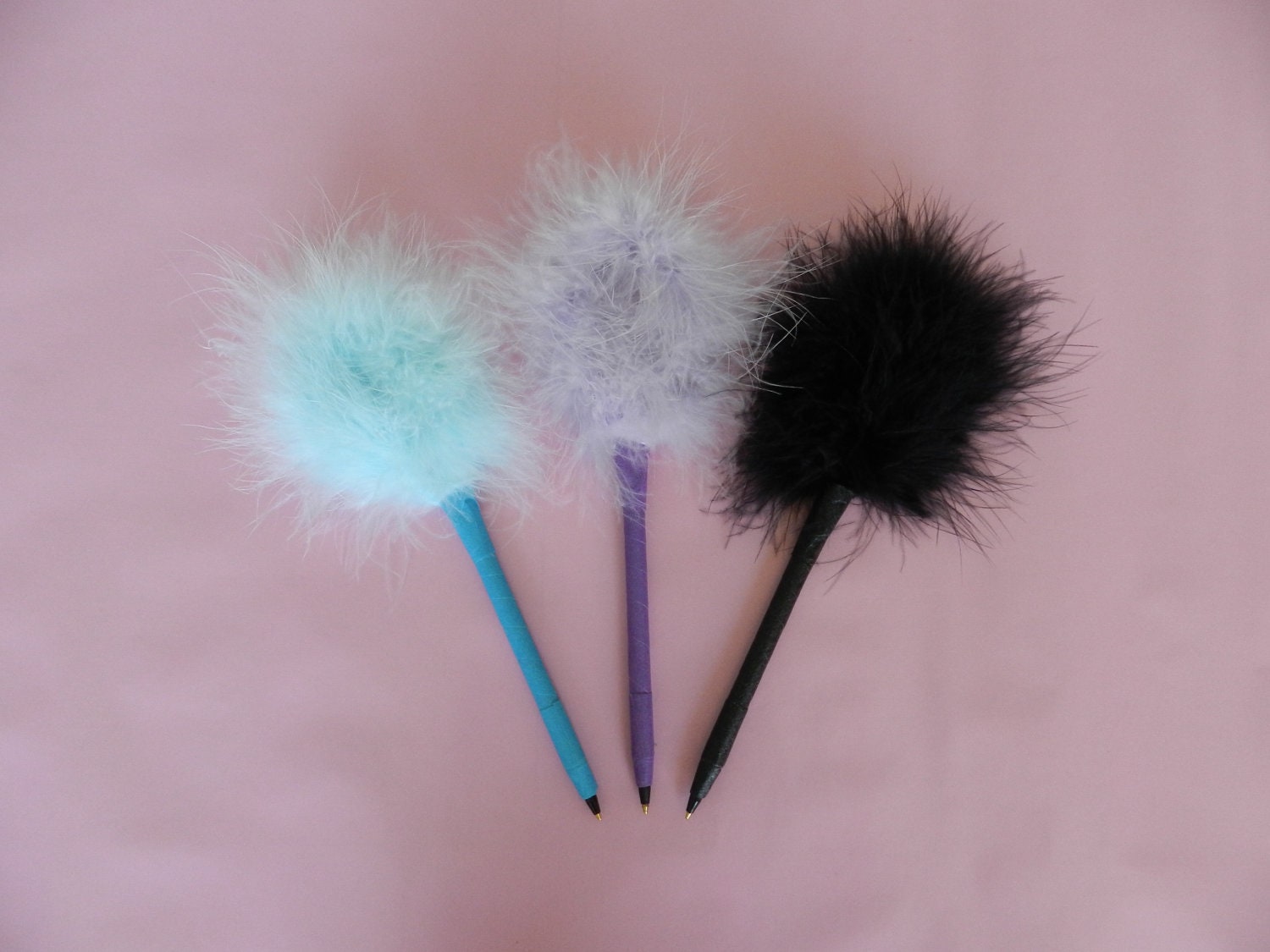 baby blue Clueless fuzzy pen / feather pen school supply