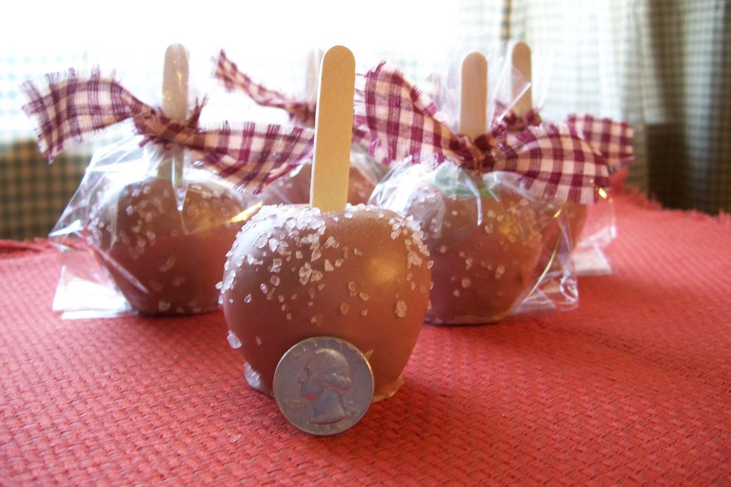 Glycerin Soap "Caramel Apple Soap"  Birthday, Bath, Home, Gifts, Autumn, Primitive, Fall, Parties, Favors, ACOFT, OFG team, WIB