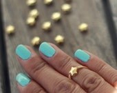 Gold Star Knuckle Ring