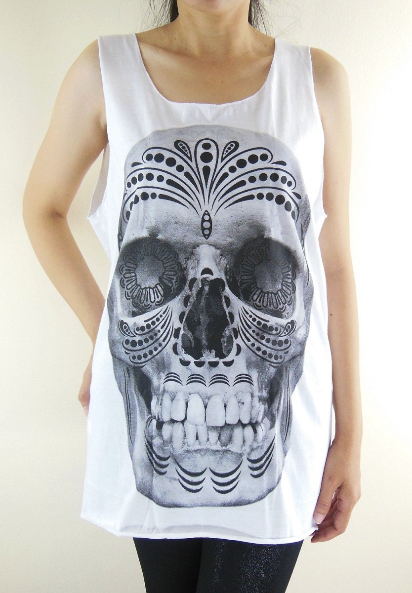 Skull Shirt -- Bone Day Of The Dead Art Skull T-Shirt Goth Gothic Skull Art Women Tank Top Tunic Singlet Sleeveless White T-Shirt Size M