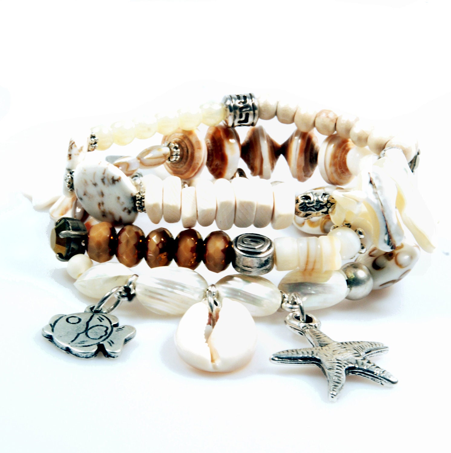 Charm bracelet beaded - Ibiza beach style - natural colors cream, beige  - shells, glass - fishes, starfish