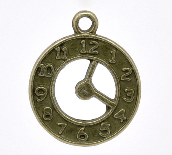 5 Antique Bronze Clock Charm Pendant 21 x 18mm  - Pack of 5