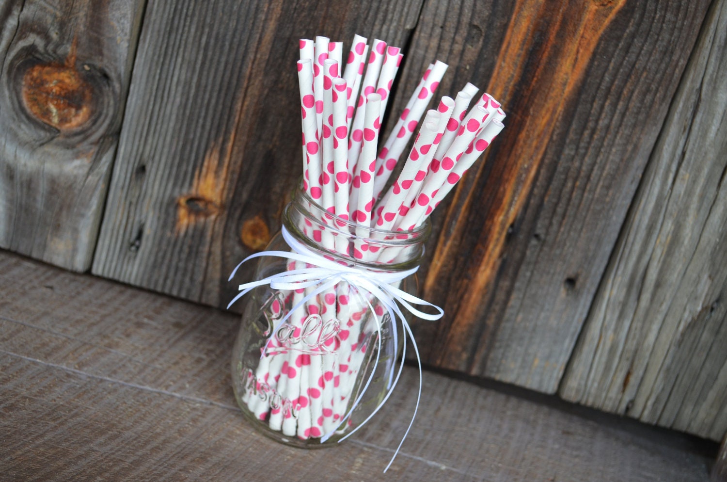Hot Pink Polka Dot Straws with FREE Printable Straw Flags Il_570xn