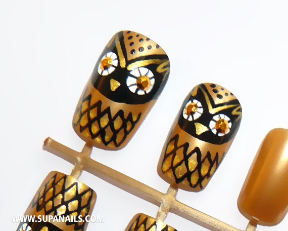 Vintage Owls - 12 handpainted gold/black owl nails with rhinestone eyes