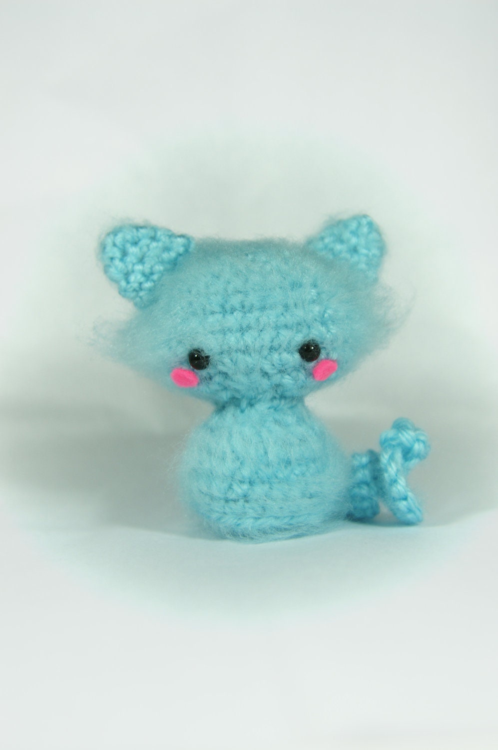 Crochet Snow Ball the Cat Amigurumi Toy