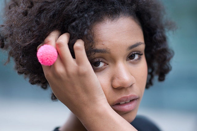 handmade ring with a pink pompom fluorescent neon, pom pom, pompon by bimabejbe
