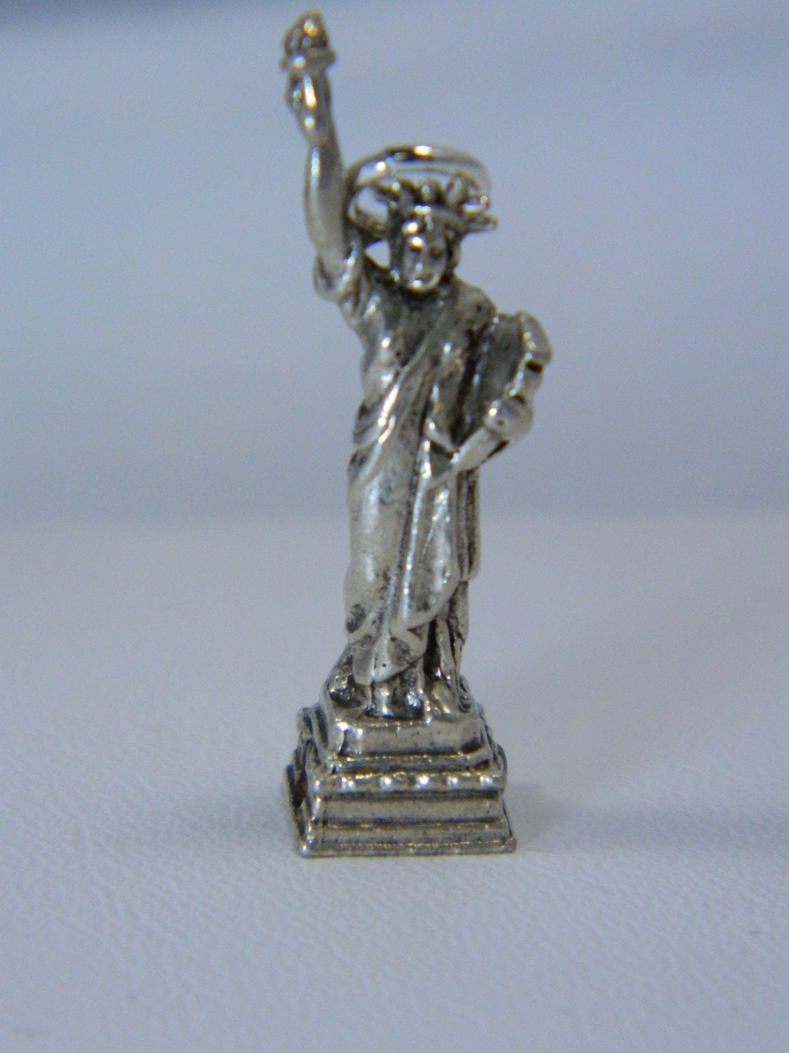Vintage Sterling Silver Statue of Liberty by CountrysideTrading