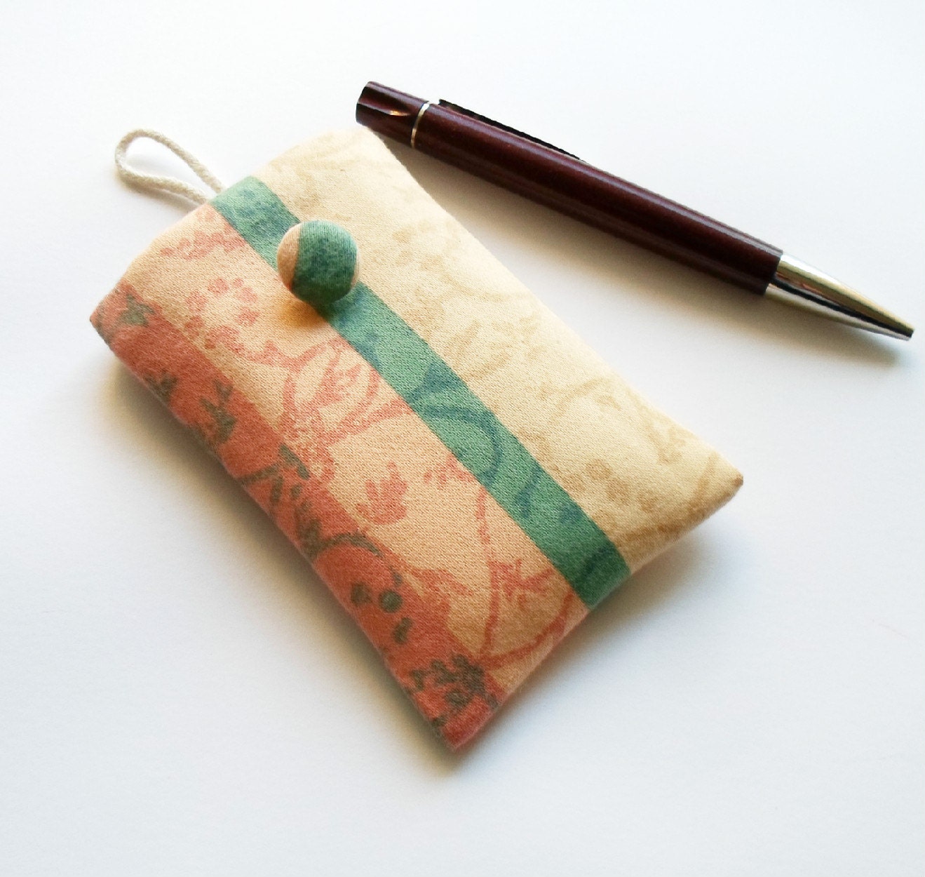 iPhone 5 Sleeve, iPod Touch/ Classic Cover, Cozy Home for Your 2 3 4 iPhone, Fabric Button, Padded - Pastel Vintage Stripes