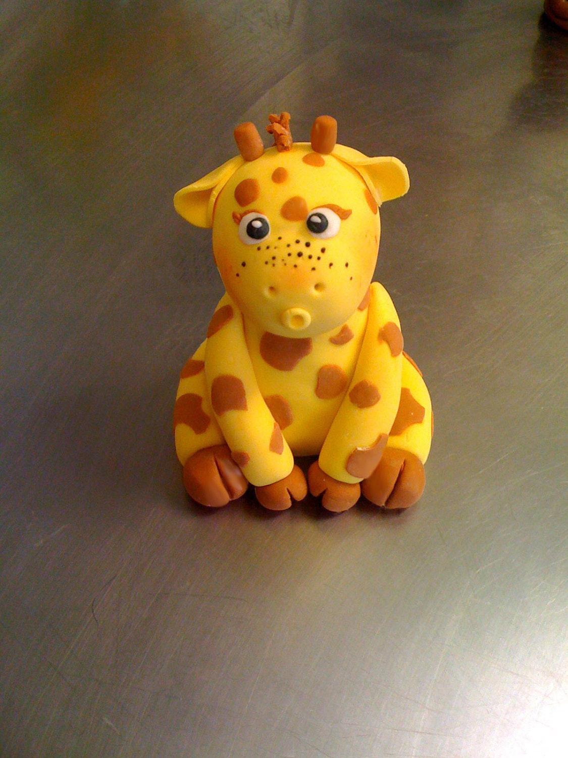 Items similar to Fondant Cake Topper Birthday Giraffe on Etsy