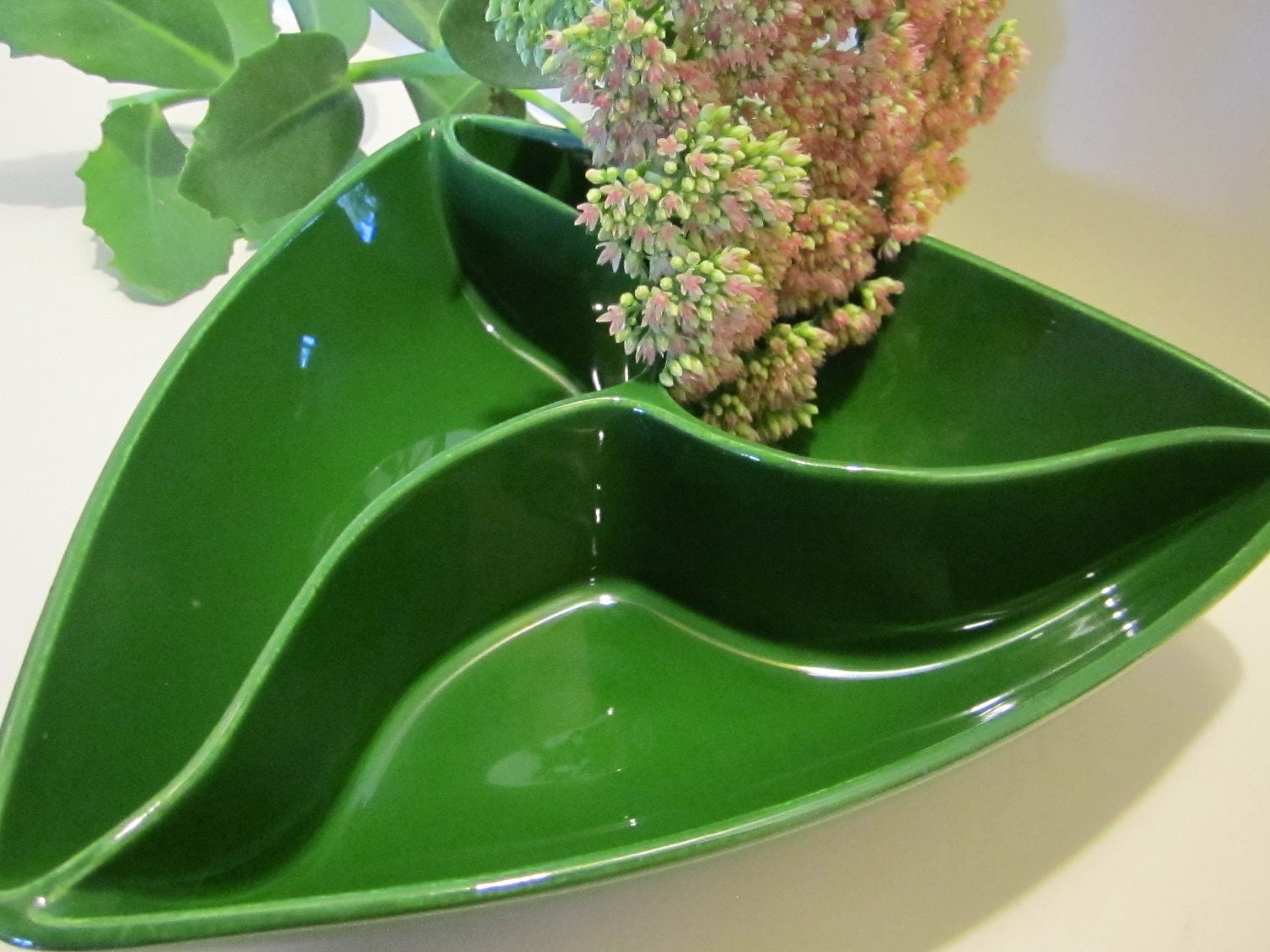 Mid-Centry Modern Green Triangle Divided Serving Dish