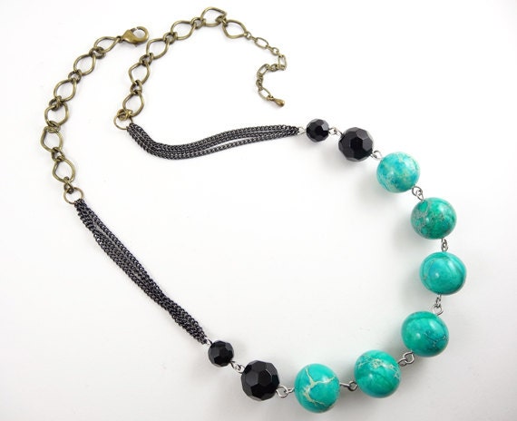 Large Bead Necklace - Black & Green - Handmade Urban Jewelry