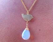 Stylish Elegant Handmade Opalite Faceted Quartz Glass Briolette Gemstone Bead Bird Connector Gold Necklace
