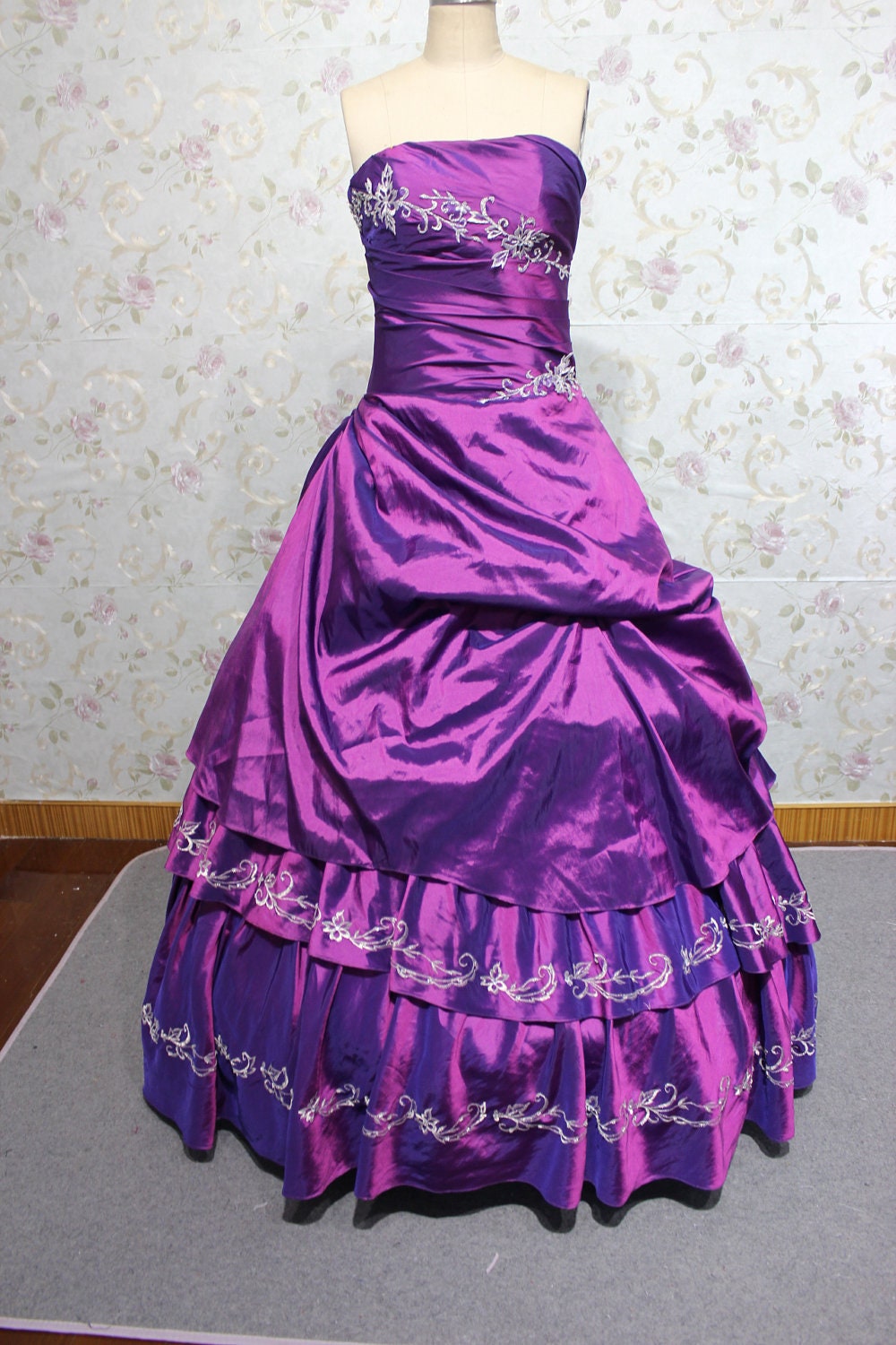 purple strapless taffeta ball gown prom gown lace-up back floor length