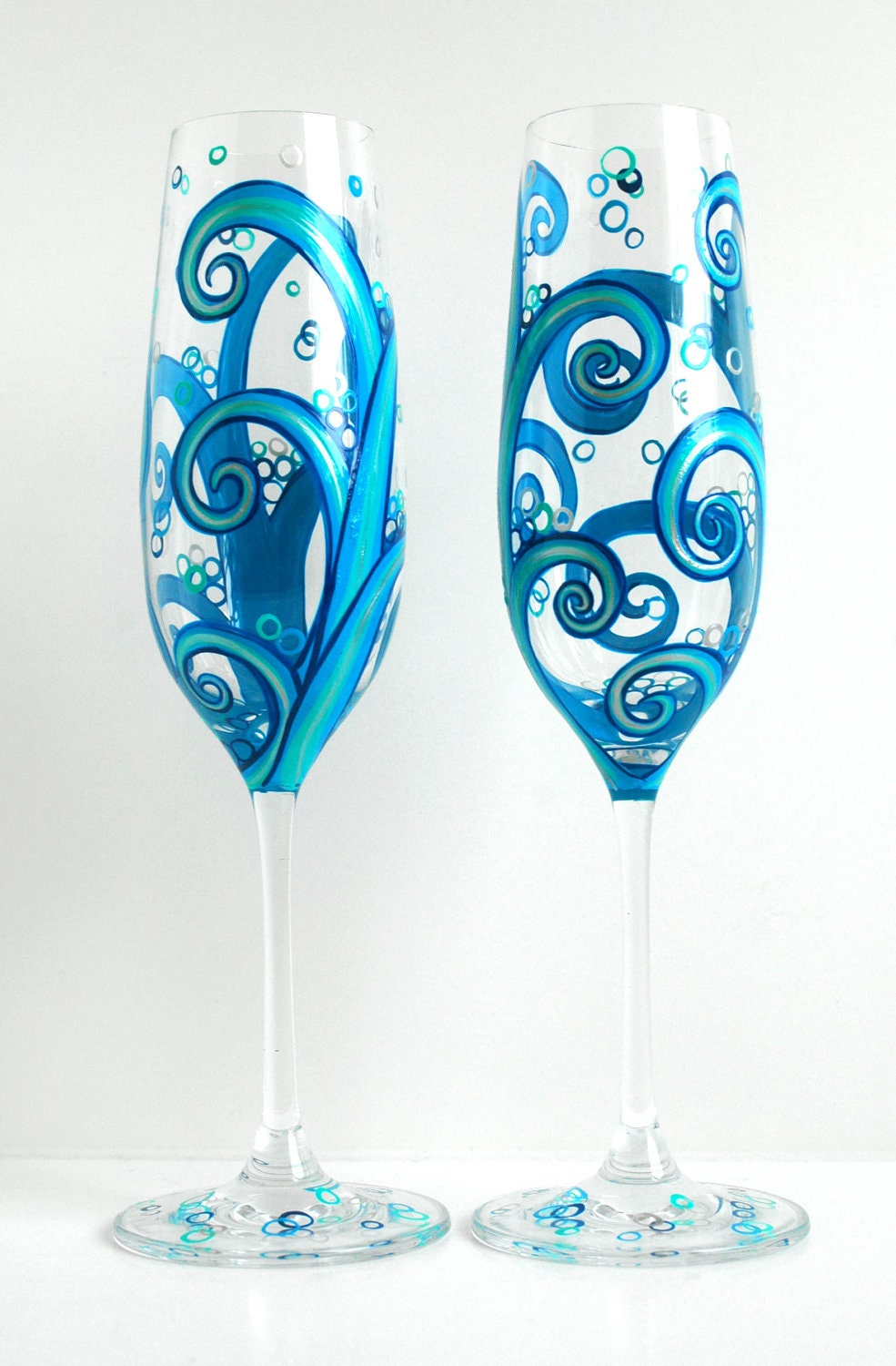 Ocean Waves Wedding Toasting Flutes -- Set of 2 Personalized Hand Painted Champagne Flutes -- Beach Wedding