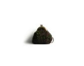 Coin Purse with Keychain Knitted in Twine Purple and Green
