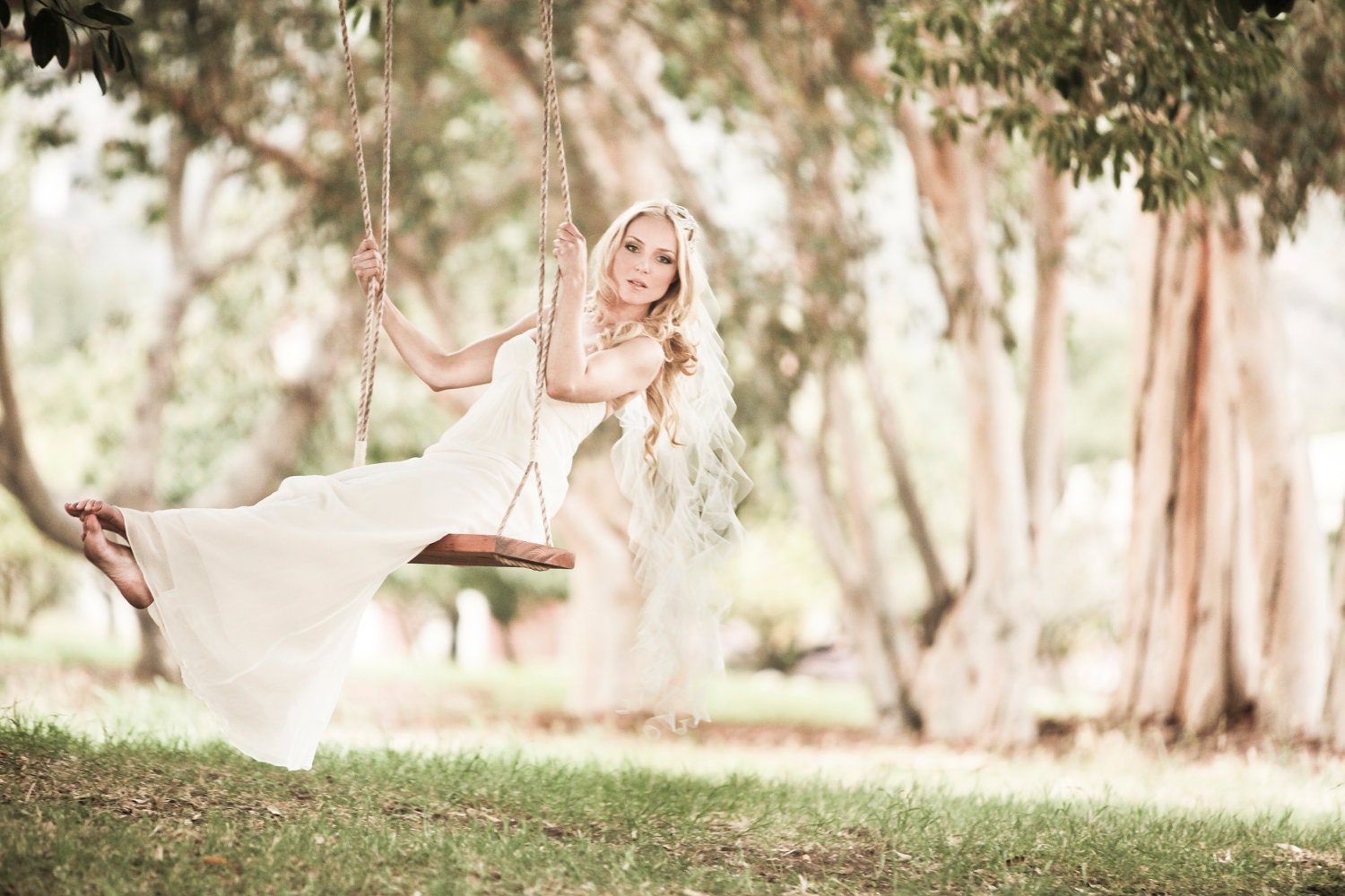 Wedding Veil, Bridal Veil, Whimsical, Sheer, Spiral Curls, Bridal Illusion Tulle, 30" Ariel's Seaweed Veil