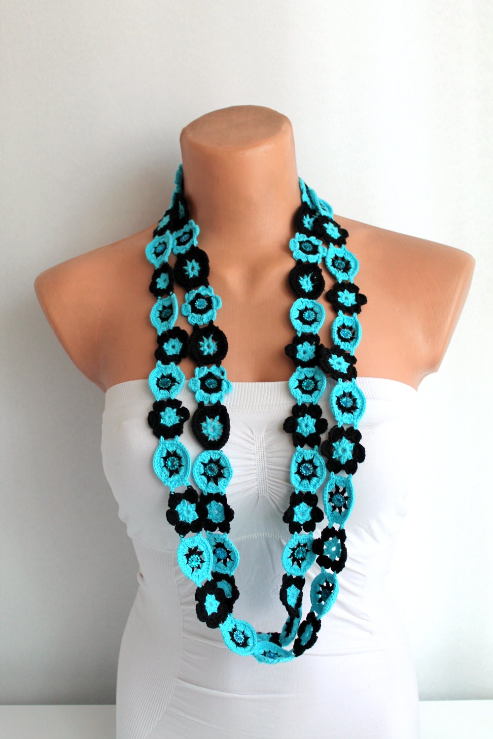 Lariat Necklace Flower Necklace Blue and Black Crocheted Lariat Necklace, Bracelet