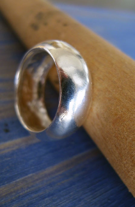 India. Incredible Chunky Handmade Wide Shiny Silver Ring. Unisex Men Or Women. Fine Jewelry.