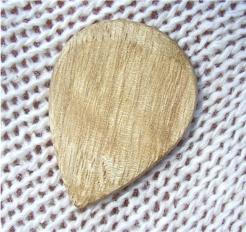 Wood Guitar Pick - Handmade California Eucalyptus Premium Guitar Pick
