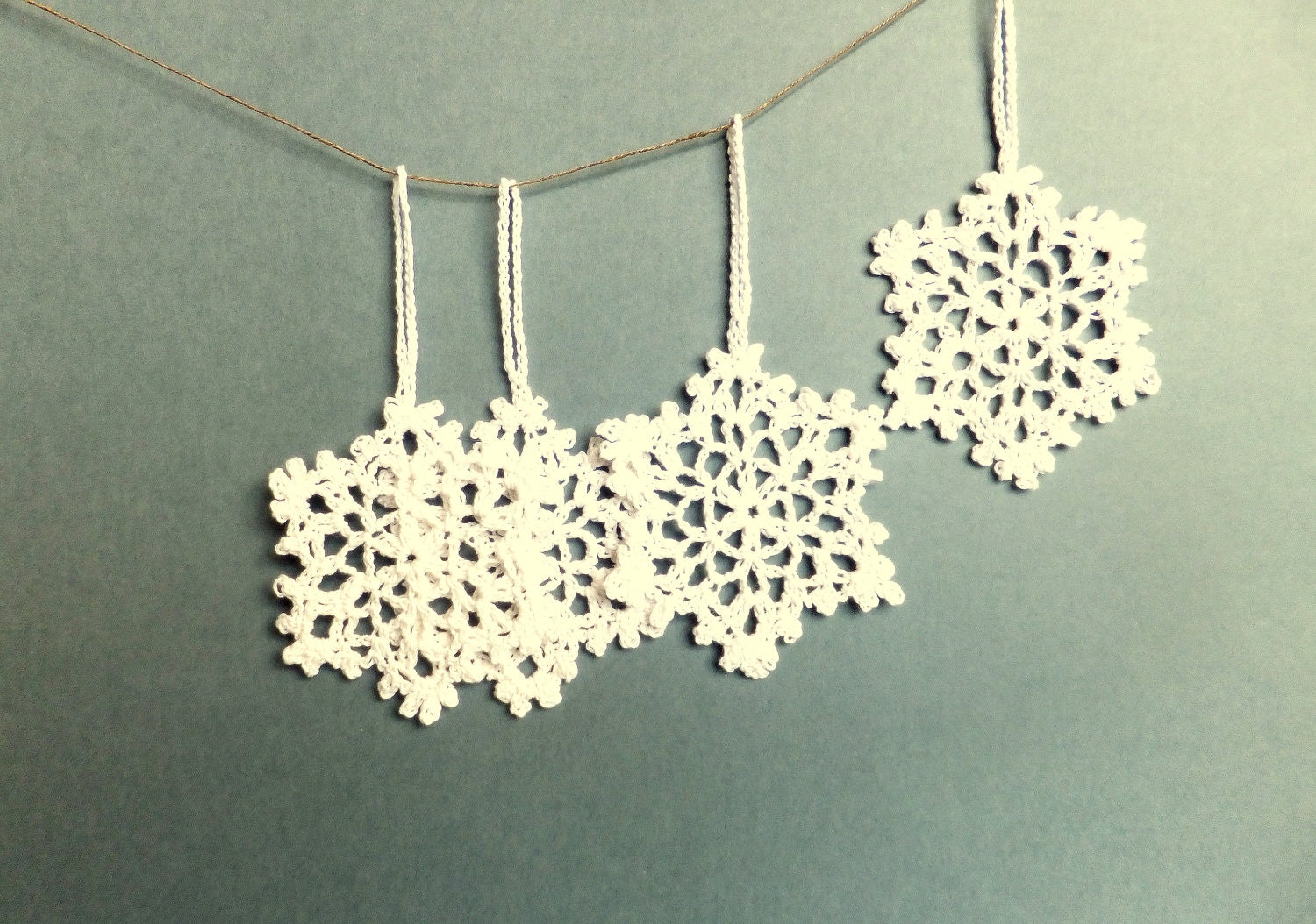 Crocheted snowflakes, Christmas tree decorations with hanging loop, white handmade holiday ornaments /set of 6/ - eljuks