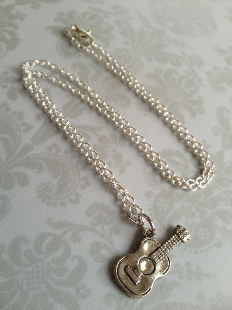 Kiera's Necklace - Inspired by the Thoughtless Series
