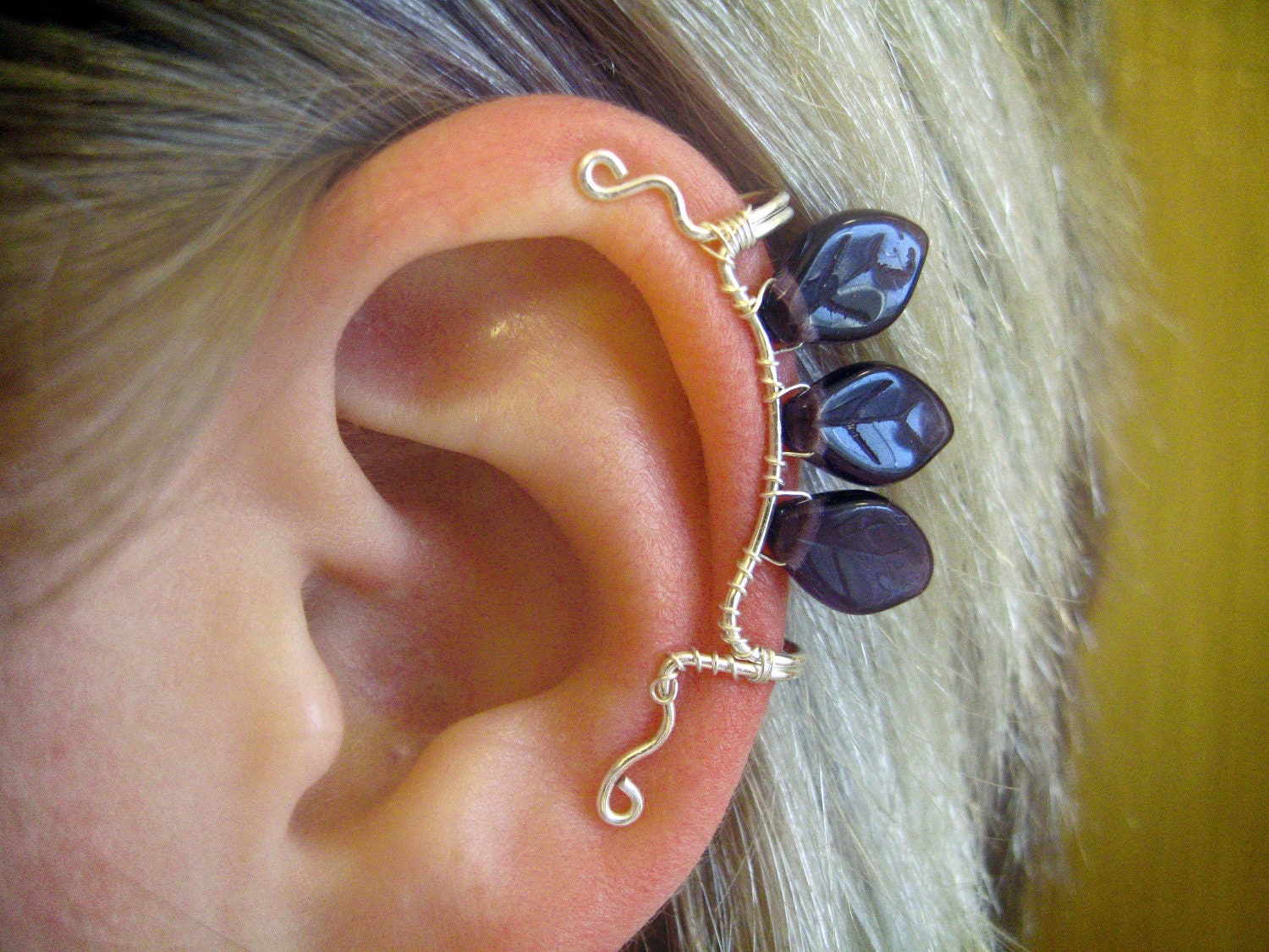 Lúthien Tinúviel Ear Cuff elvish Tolkien purple plum leaf leaves silver wire glass bead LOTR Lord of the Rings