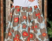 GIRLS TANK DRESS with contrasting fabric and hand-sewn yo-yo - many sizes
