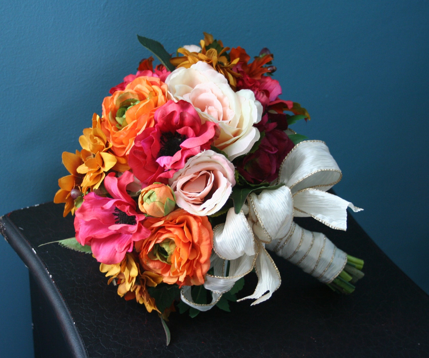 Fall Bridal Bouquet - Boutonniere - Summer Wedding - Orange & Fuchsia Bouquet  - Ranunculus Bouquet - Rose Bouquet - Anenome Bouquet