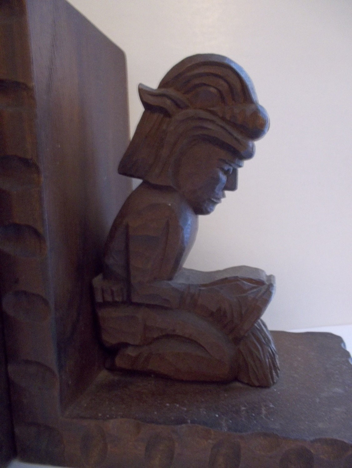 Mid Century Hand Carved Guatemalan Wood Bookends/ Vintage Figurative HOME DECOR/ Vintage Wood Carvings/ Souvenirs from Guatemala