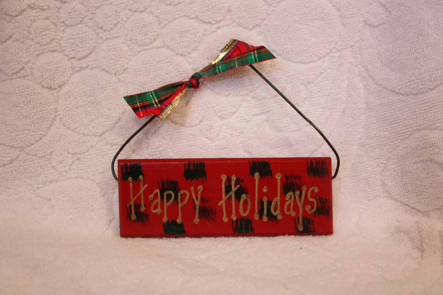Christmas Sign Mini Wood Painted "Happy Holidays" Wall Hanging Ornament