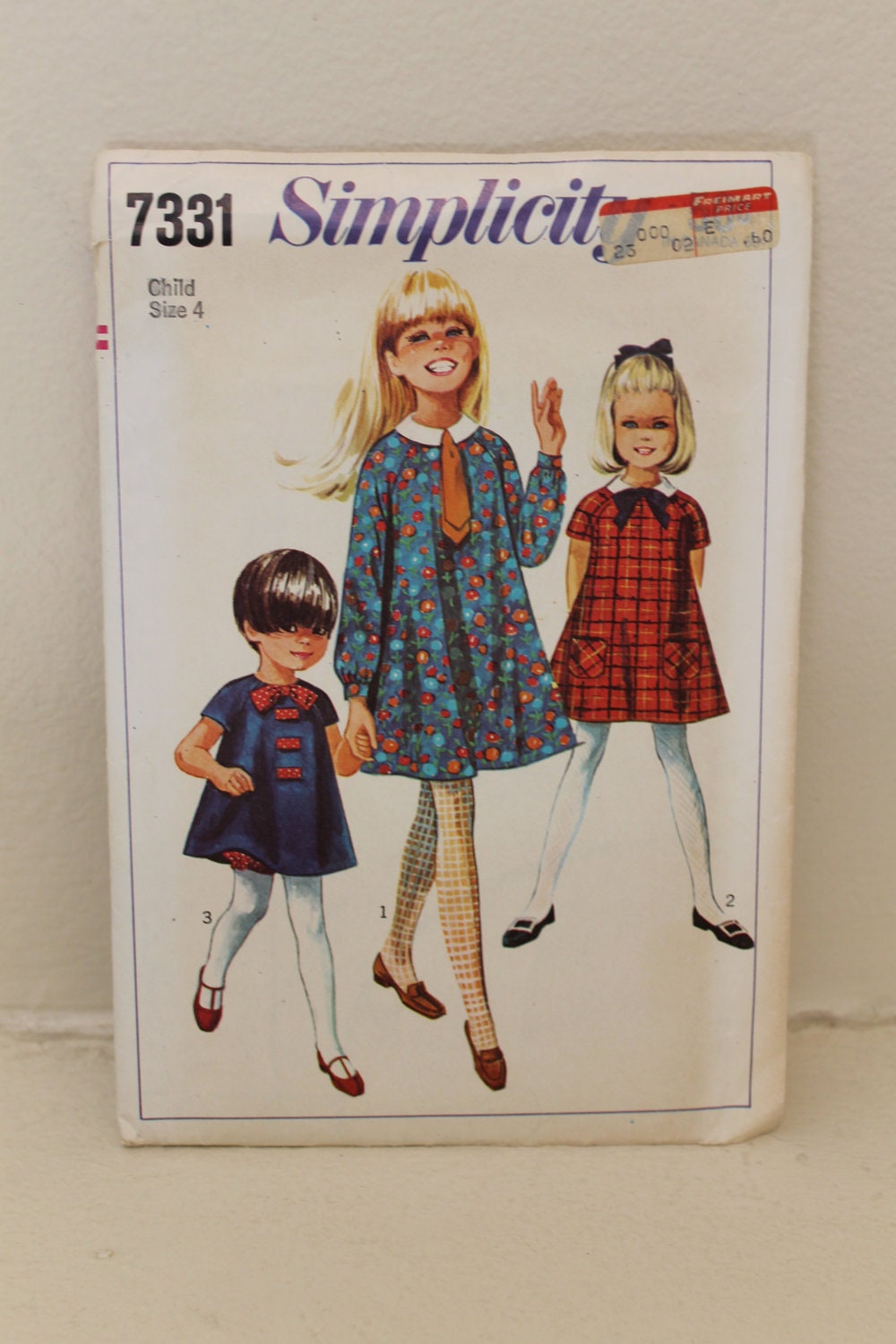 Simplicity 7331 Pattern / 1967 / Girls Size 4 / Trapeze Dress and Bloomers / A Line Dress / Tie Collar / Mod