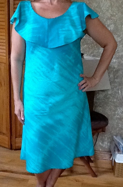 Casual Dress - Figure Flattering Beach Dress - Cerulean Sky Blue