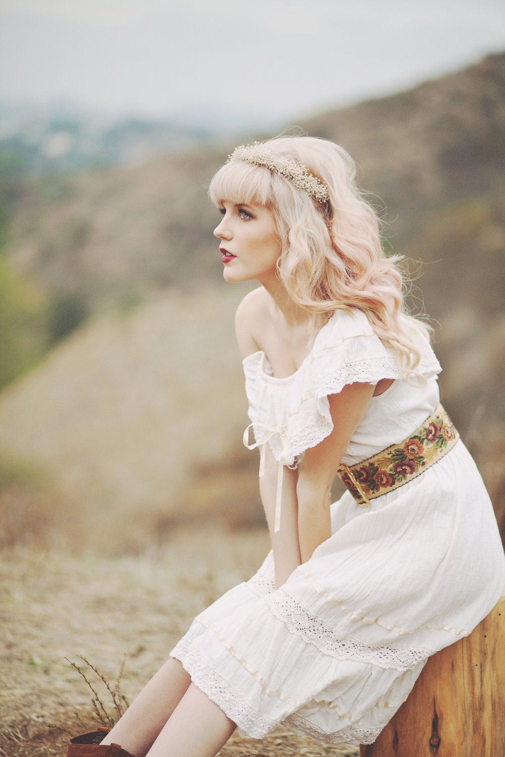 Bridal crown, Boho flower headpiece, baby's breath, wedding hair band - WHISPERS