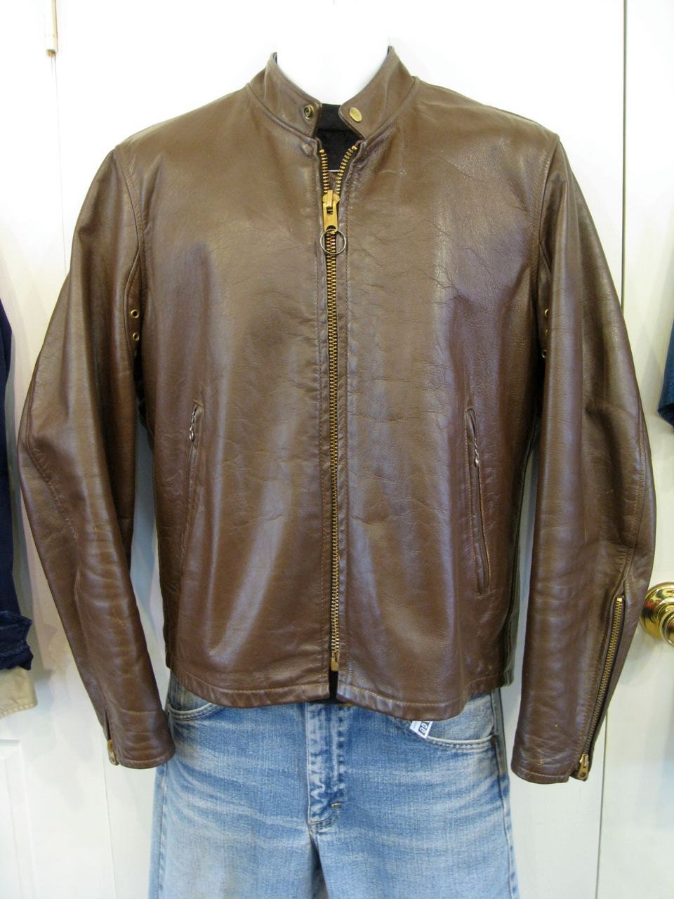 Vintage 1970's Brown Cafe Racer Leather Motorcycle Jacket size 40 Medium