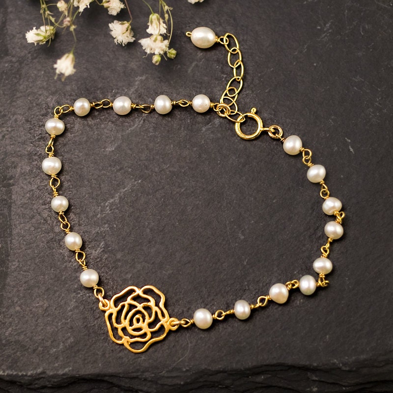 White Pearl Bracelet - Gold Rose Bracelet - Gold bracelet - Wire wrapped bracelet - bridesmaid bracelet - Mother's Day Gift