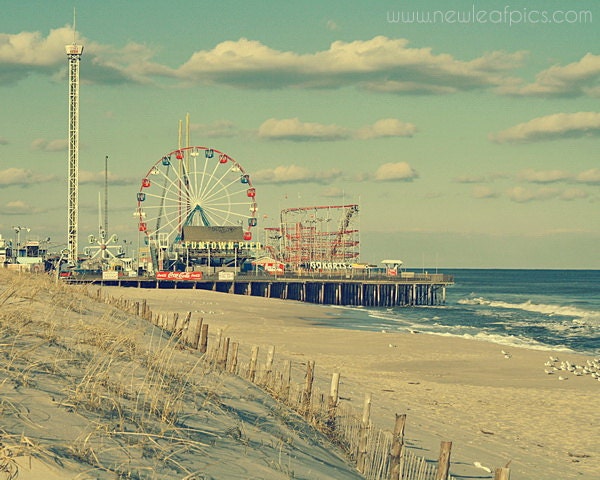 25% OFF - 16x24 Seaside vintage style beach photograph, Jersey Shore large wall photo