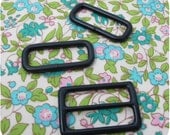 1.5 Inch Matte Black Slide and TWO Rectangle Rings