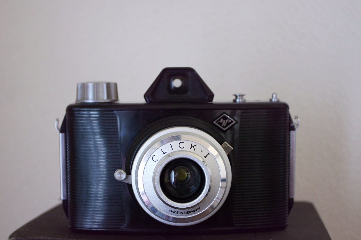 Vintage Agfa Click 1 with Clibo flash and case. Film Camera.