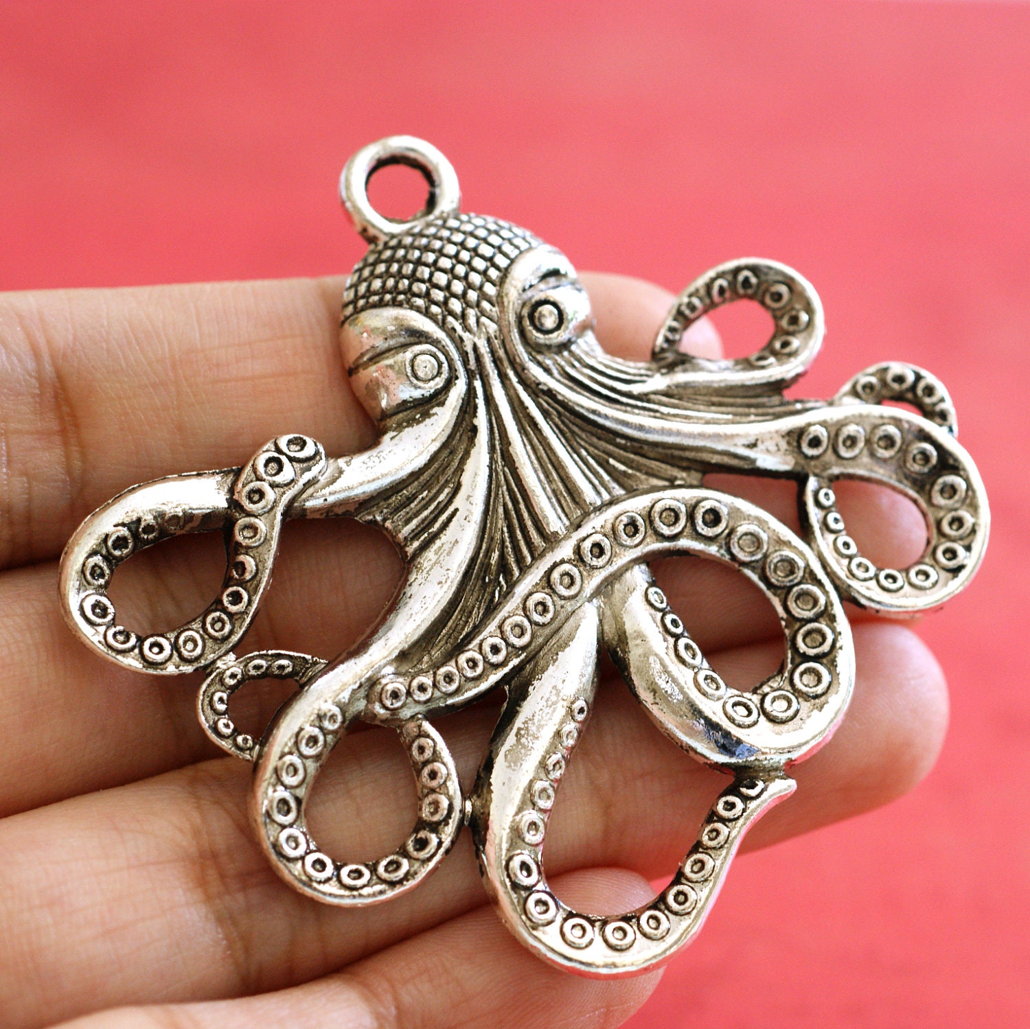 2pcs Antique Silver Big Octopus Pendants 429-AS