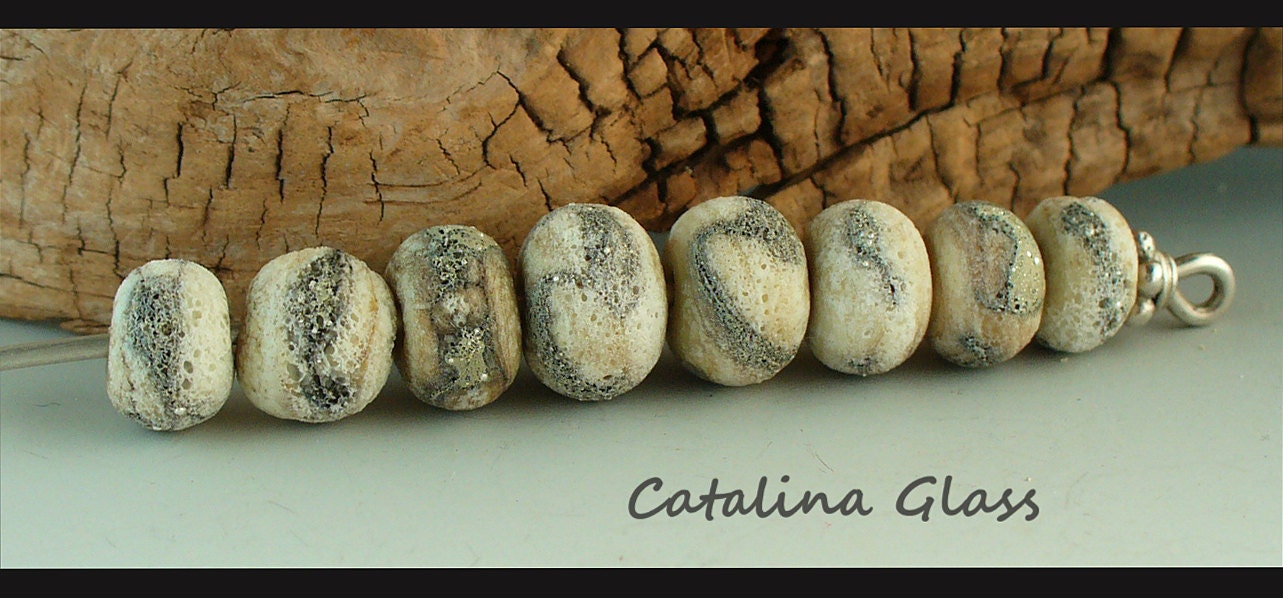 Lampwork Glass Beads handmade by Catalina Glass sra Anitiquity Silvered Ivory